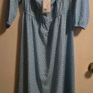 Blue Floral Long Sleeve Dress